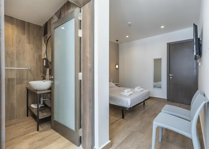 Cozy In The Heart Of Paceville - Olo Living By Sf Homes Saint Julian's